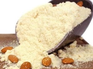 Миндальная мука