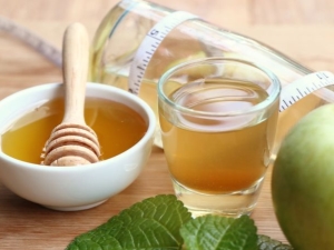 Яблочный уксус с медом: свойства и применение