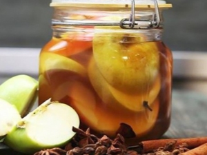 Маринованные яблоки: лучшие рецепты и советы