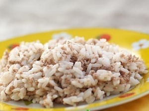 Рисовая каша с мясом: рецепты и секреты приготовления