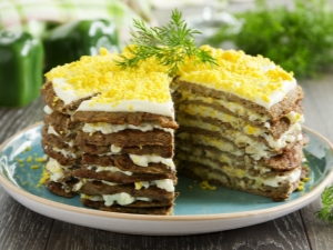 Торт из куриной печени: подбор ингредиентов и популярные рецепты